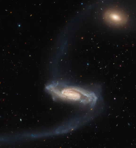 Hubble Space Telescope Spots Long-Armed Spiral Galaxy