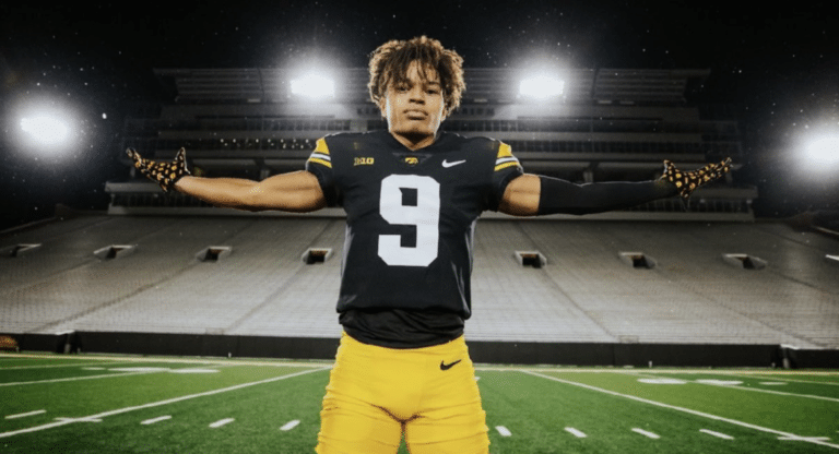 Seth Anderson Commits to Iowa Football