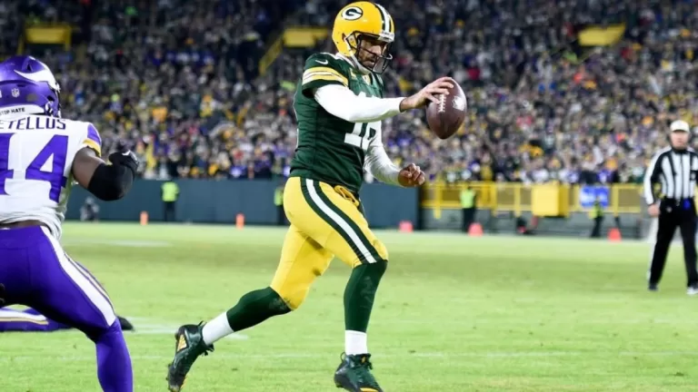 NFL scores, schedule, live Week 17 updates: Aaron Rodgers’ Packers control playoff destiny; Bucs in postseason – CBS Sports