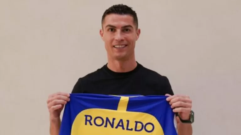 Al-Nassr confirm signing of Cristiano Ronaldo