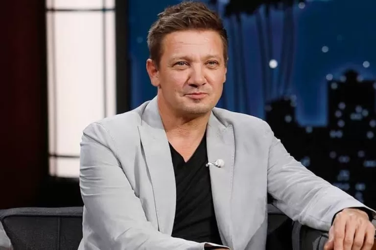 Jeremy Renner In Critical Condition After Undergoing Surgery