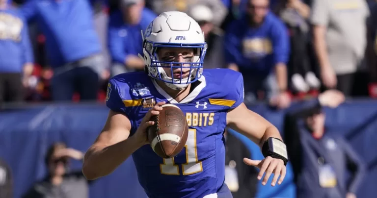 South Dakota State Praised by Fans for ‘Iconic’ FCS Title Win over North Dakota State