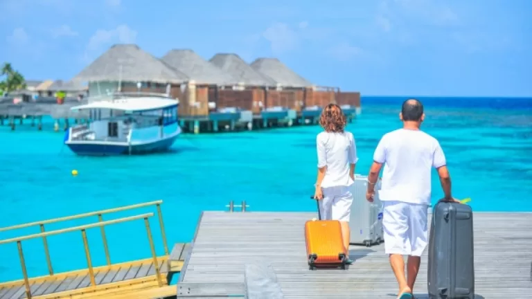 This Firm Fines Employees $1,200 If They Disturb Colleagues on Vacation…