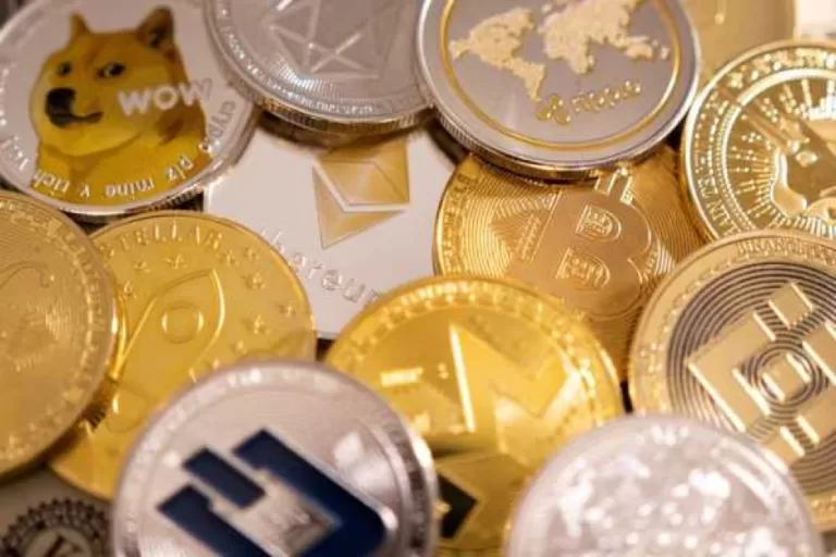 Salvadoran lawmakers pass digital asset issuance law in bitcoin haven