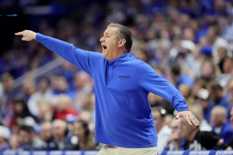 Growing rift with Kentucky basketball fuels speculation of end to John Calipari era