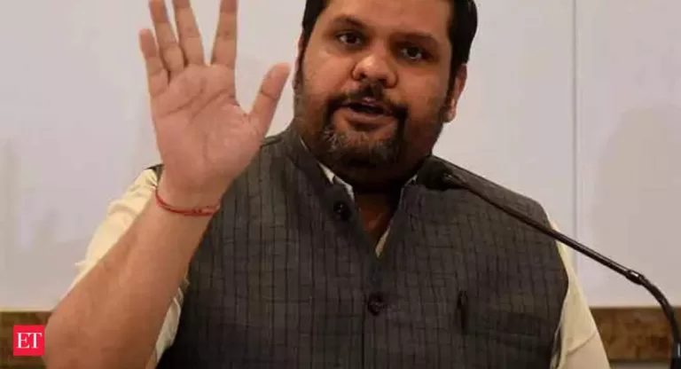 Indians giving up citizenship 1.7 times higher than in 2014: Congress