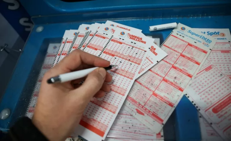 Now at $1.35 Billion, the Mega Millions Lottery Moves Closer to a Record Jackpot