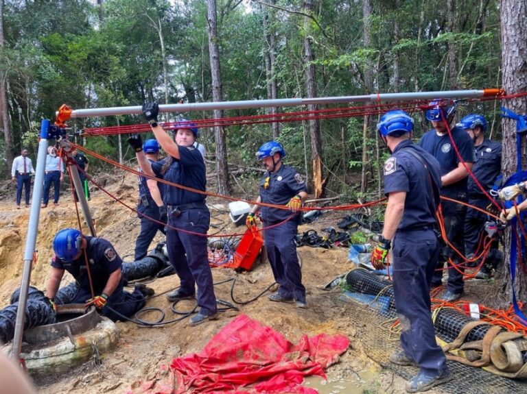 2 Workers Die, 1 Injured on Sewer Installation Project in Alabama